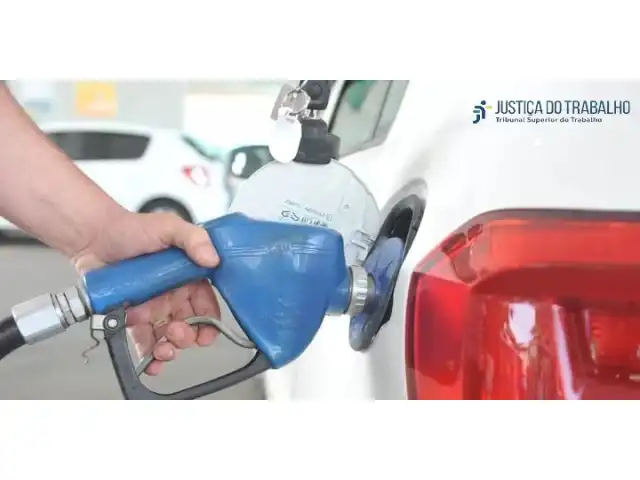 LEILÃO DE 1.096 LITROS DE COMBUSTÍVEL/GASOLINA COMUM