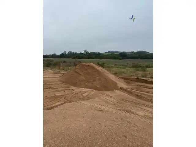 LEILÃO DE 60M³ DE AREIA MÉDIA