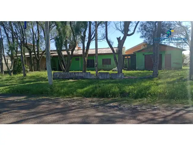 LEILÃO DE UMA CASA NA PRAIA EM CIDREIRA