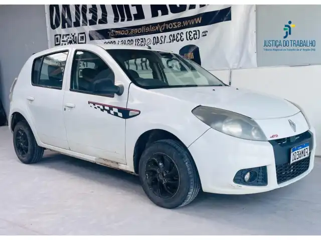 LEILÃO DE UM RENAULT SANDERO GT LINE 1.6 8v, 2013/2013