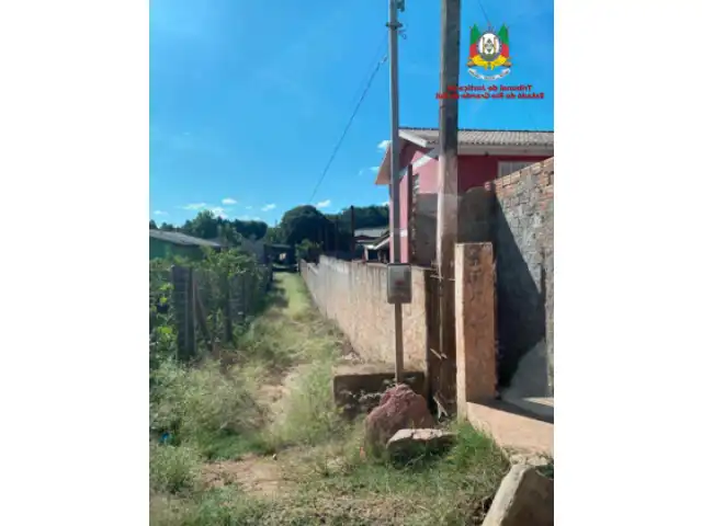 LEILÃO DE UM IMÓVEL COM 510M² EM CAMAQUÃ