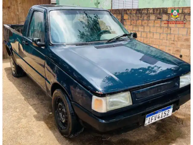 LEILÃO DE UMA FIAT/FIORINO TREKKING, ANO/MOD 1996/1997