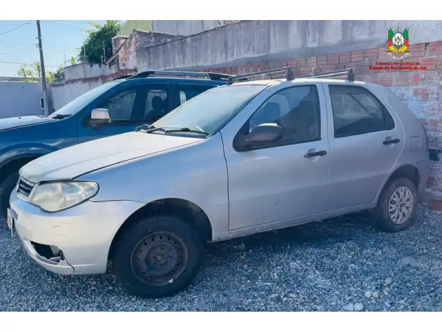 LEILÃO DE UM FIAT PALIO FIRE FLEX, 2014