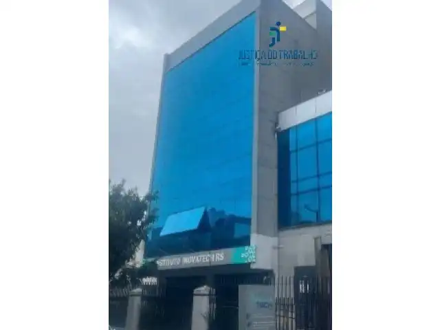 VENDA DIRETA DE UM PRÉDIO COMERCIAL DE ALTO PADRÃO NO BAIRRO SANTANA, EM PORTO ALEGRE/RS