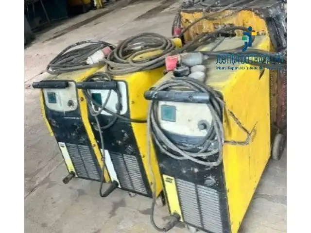 VENDA DIRETA DE 03 MÁQUINAS DE SOLDA MIG, MARCA ESAB, MODELO SMASHWELD 257
