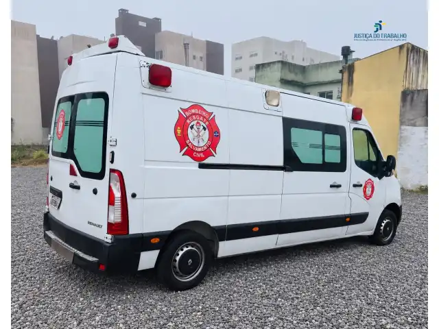 LEILÃO DE UMA RENAULT MASTER AMB RONTAN, 2013/2014