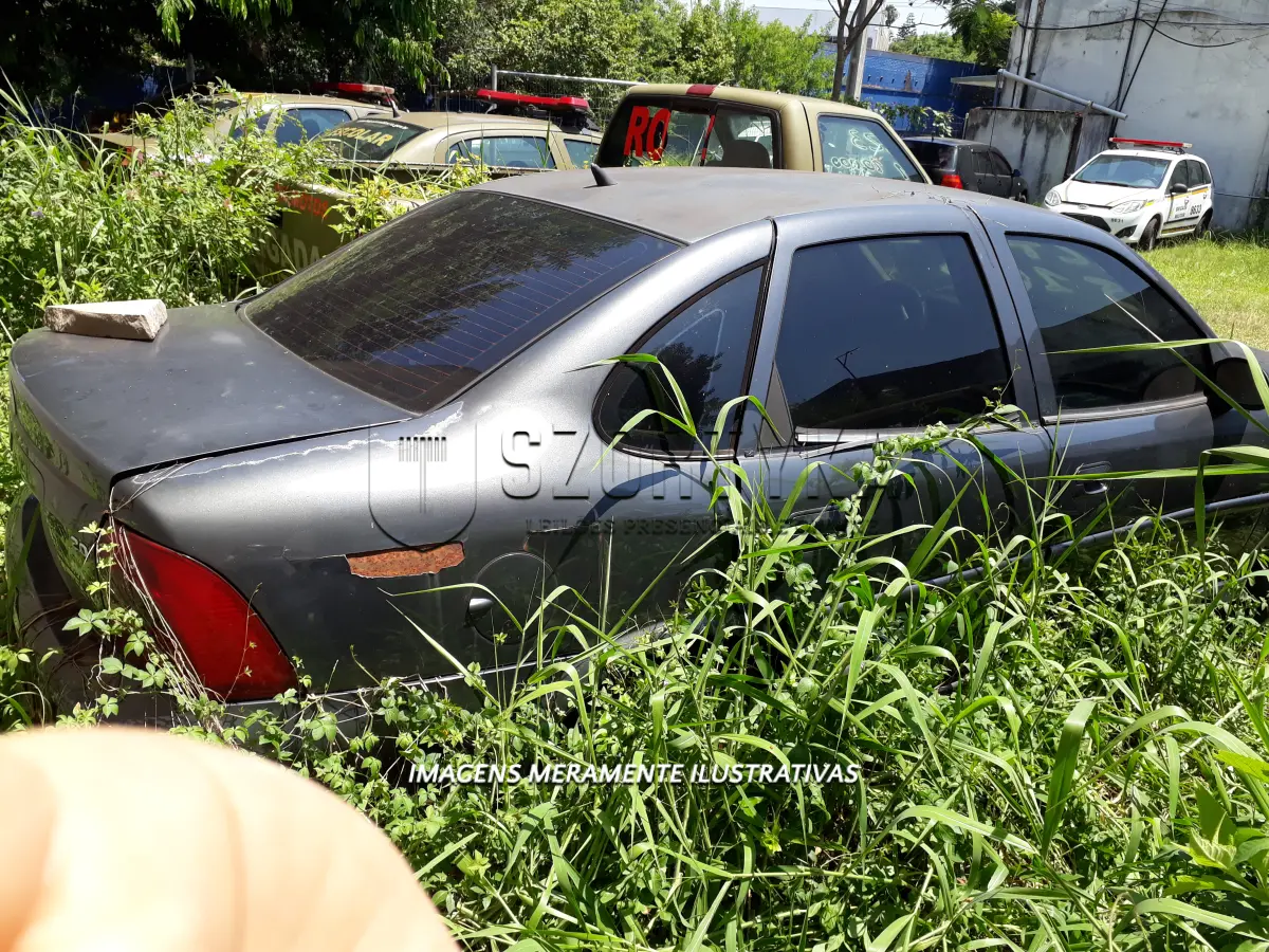 LOTE 027 - GM/VECTRA ELEGANCE JBM-1432 05-05