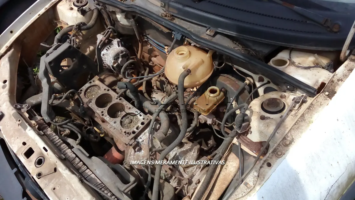 LOTE 019 - GM/CORSA ST PICK-UP IJU-8635 00-01