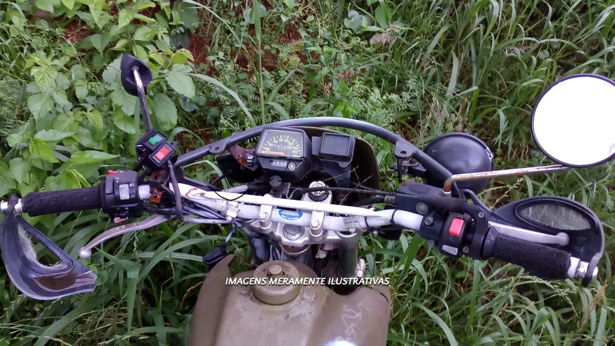LOTE 064 - YAMAHA/XT 225 JBM-1401 04-05