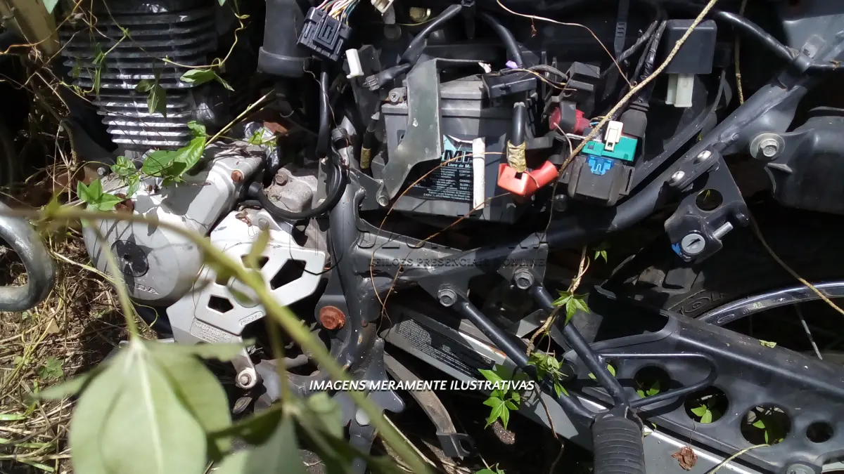 LOTE 043 - HONDA/NXR 150 BROS ESD, ANO 2009.
