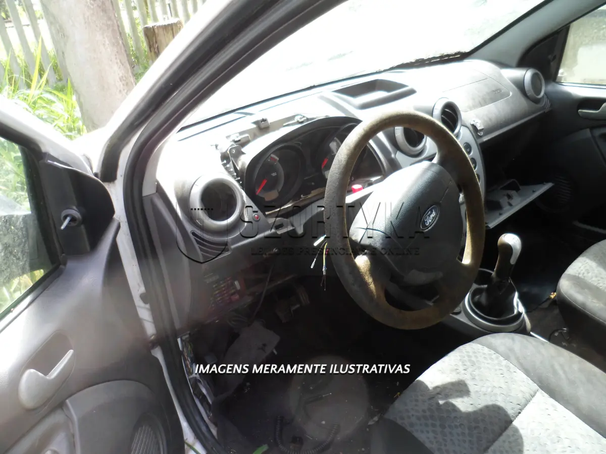 LOTE 106 - FORD/FIESTA 1.6 FLEX ITZ-1833 2012