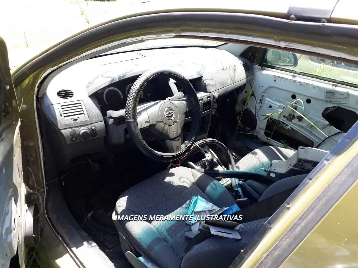 LOTE 006 - GM/ VECTRA SD EXPRESSION.