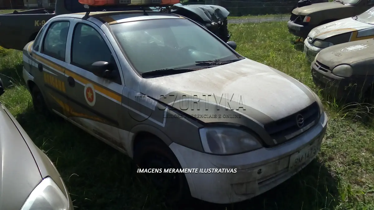 LOTE 134 - GM/CORSA SEDAN MAXX  JBM-1475 2004