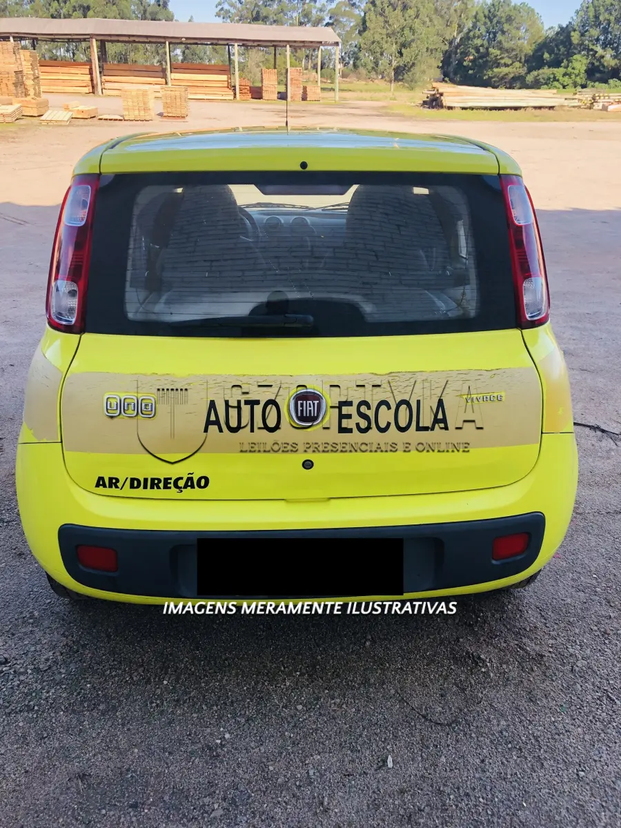 LOTE 014 - FIAT/UNO VIVACE 1.0, completo, ANO 2011.