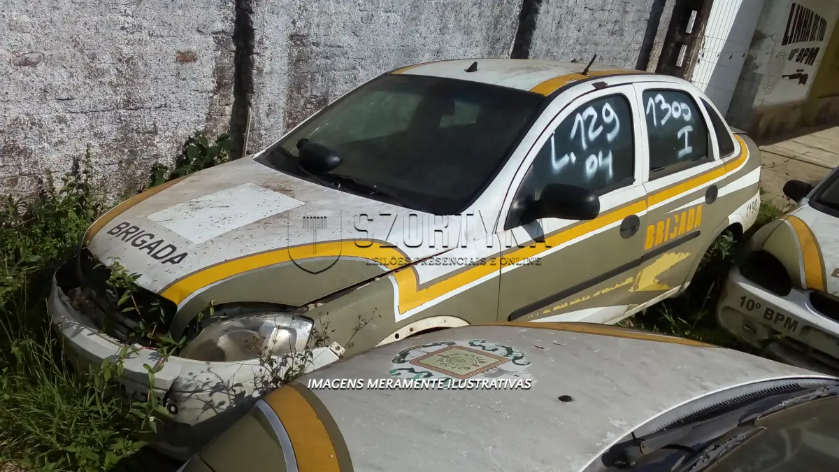 LOTE 129 - GM/CORSA SEDAN JBM-1192 2004