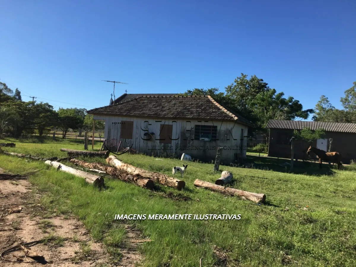 LOTE 001 - UM PRÉDIO PARA DEPÓSITO COM O RESPECTIVO TERRENO, MEDINDO 6.6331,00m²