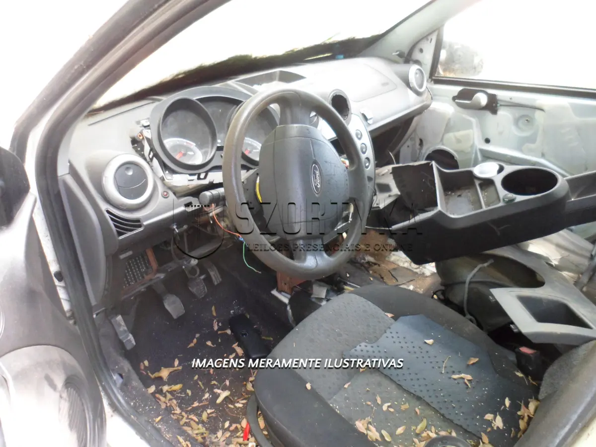 LOTE 052 - FORD/FIESTA 1.6 FLEX, ANO 2012.