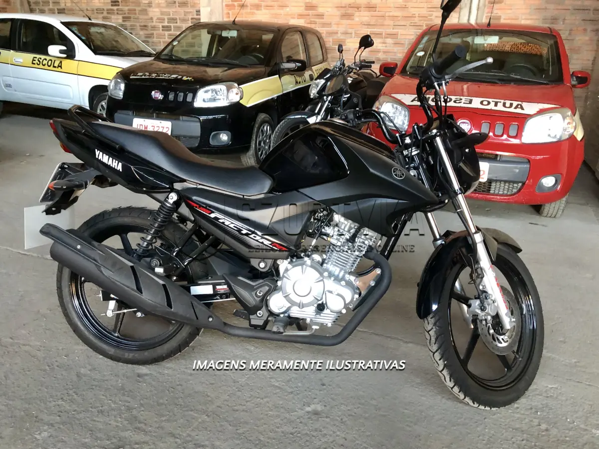LOTE 005 - YAMAHA 125, Factor ED, ano/mod 2016/2017.