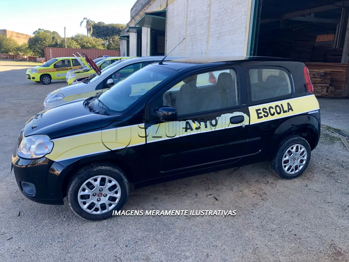 LOTE 011 - FIAT UNO VIVAVE 1.0, COMPLETO, ANO 2014.