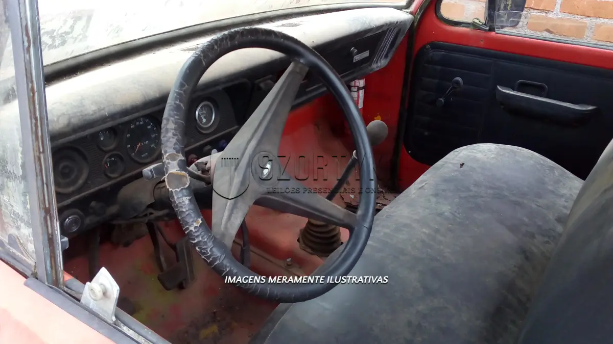 LOTE 121 - FORD/F 100 JBM-2161 1983