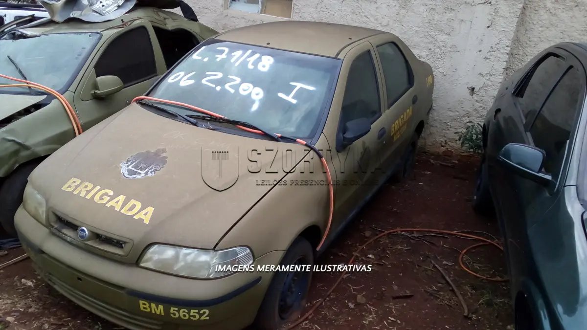 LOTE 071 - 01 FIAT/SIENA FIRE FLEX, ANO 2006 E 01 RENAULT/DUSTER 16 E 4X2, ANO 2013.