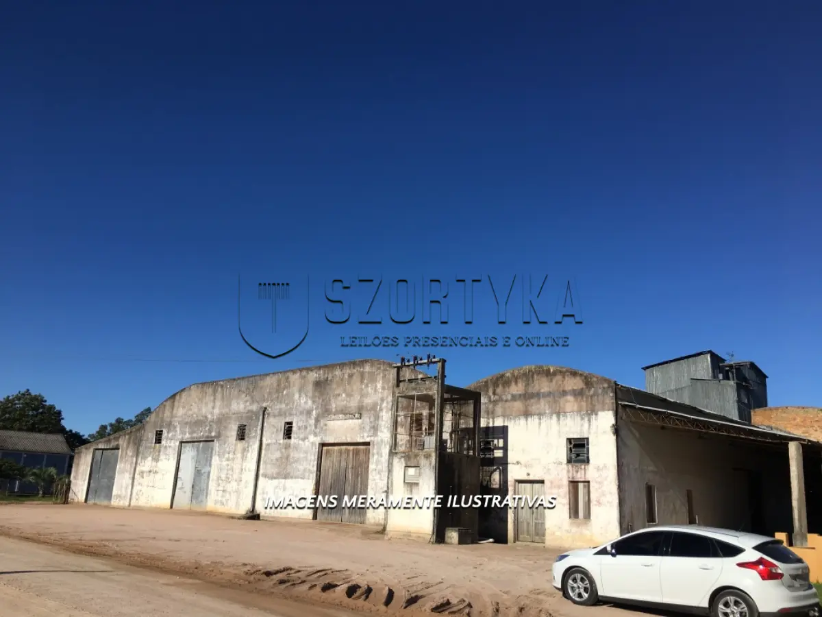 LOTE 001 - UM PRÉDIO PARA DEPÓSITO COM O RESPECTIVO TERRENO, MEDINDO 6.6331,00m²