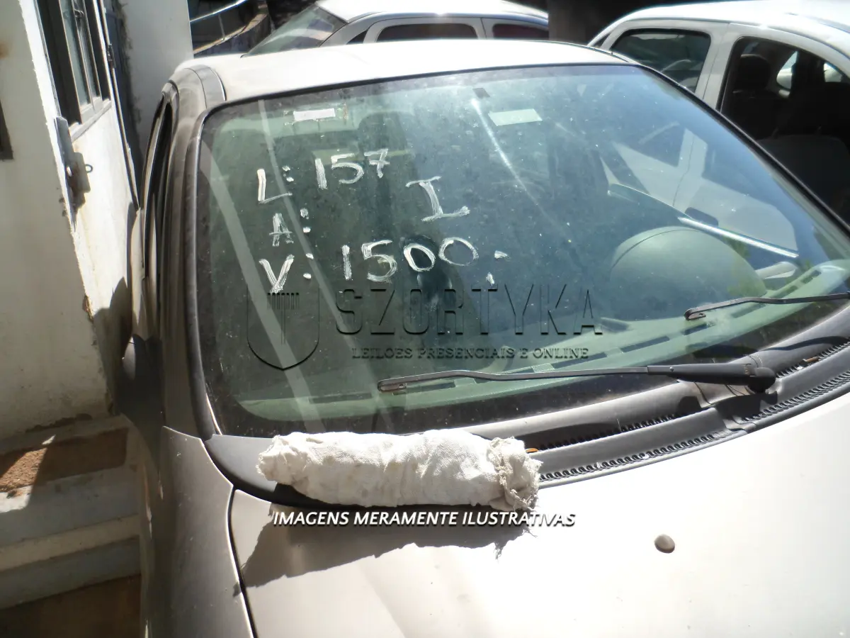 LOTE 157 - GM/CORSA CLASSIC, ANO 2004.