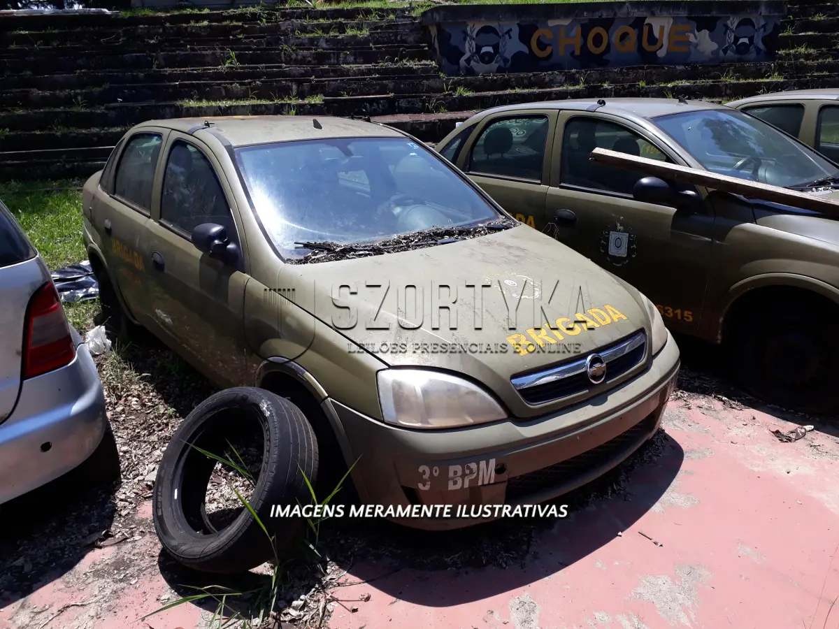LOTE 173 - GM/CORSA SEDAN MAXX, ANO 2008.
