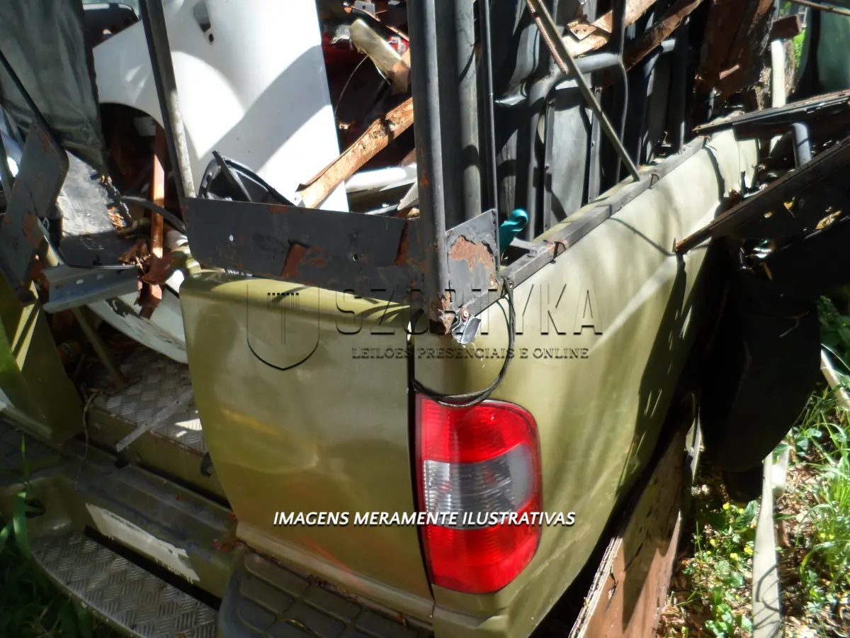 LOTE 025 - GM/S10 2.8 S.