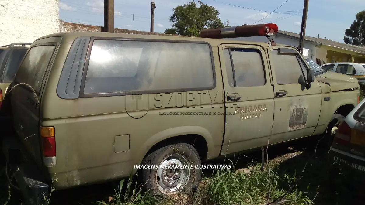 LOTE 135 - GM/VERANEIO CUSTOM S IAT-5656 1993