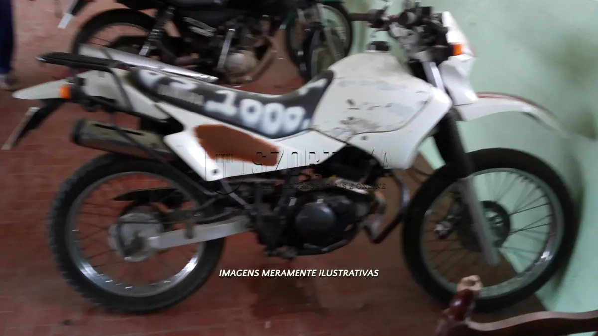 LOTE 048 - YAMAHA/XT 225 JBM-1361 04-05