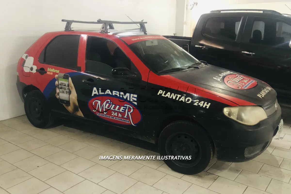LOTE 001 - Um veículo Fiat Palio Fire Flex, ano/mod 2007/2008, 04 portas.