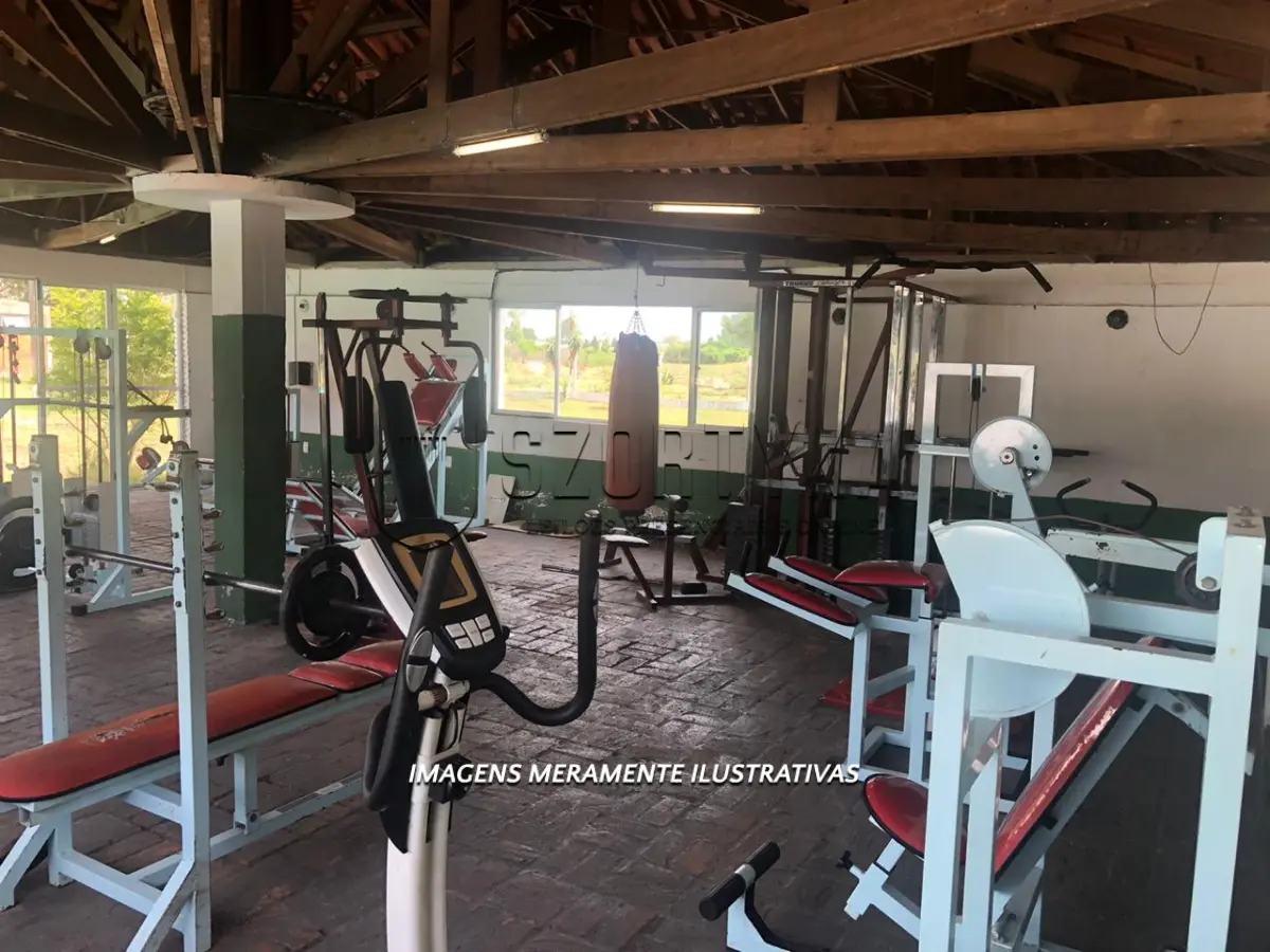 LOTE 001 - APARELHOS DE GINÁSTICA E MUSCULAÇÃO