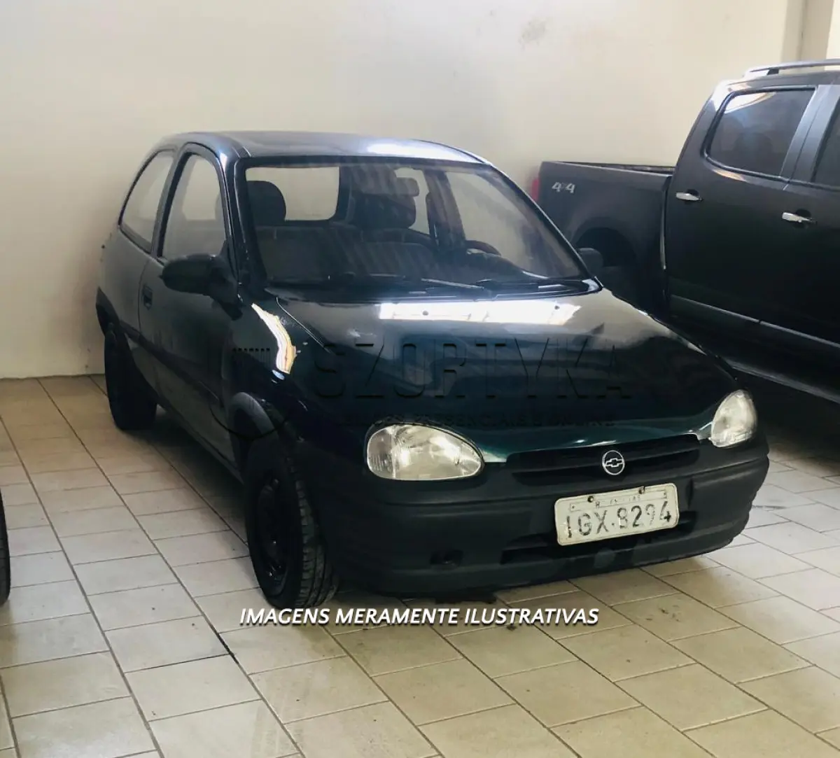 LOTE 001 - UM VEÍCULO GM/CORSA WIND, ANO/MOD 1997/1998, COR VERDE, PLACAS IGX 8294