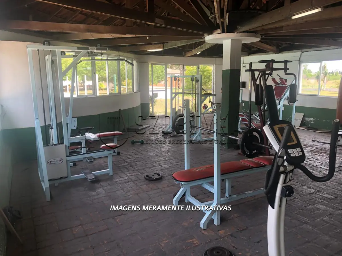 LOTE 001 - APARELHOS DE GINÁSTICA E MUSCULAÇÃO