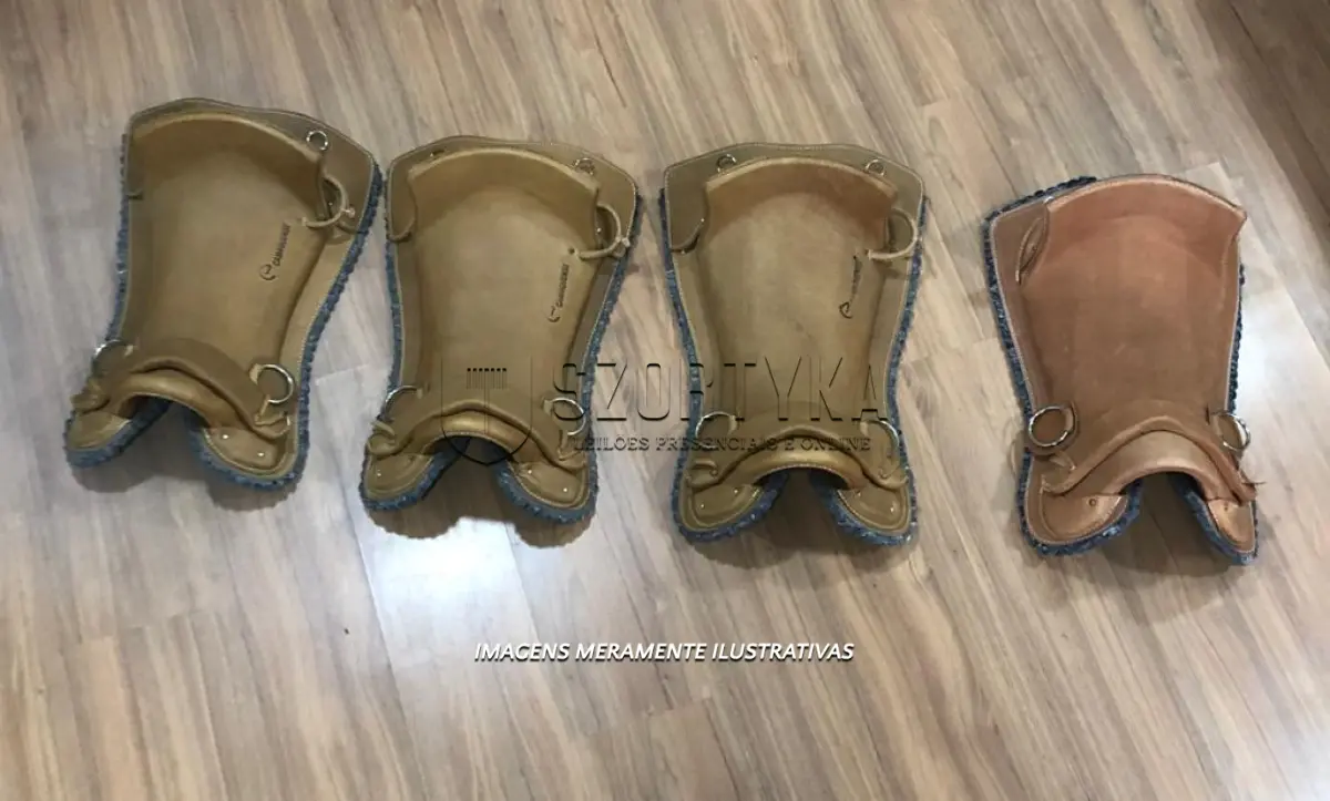 LOTE 015 - 04 SELAS MARCA CAMAQUENSE.
