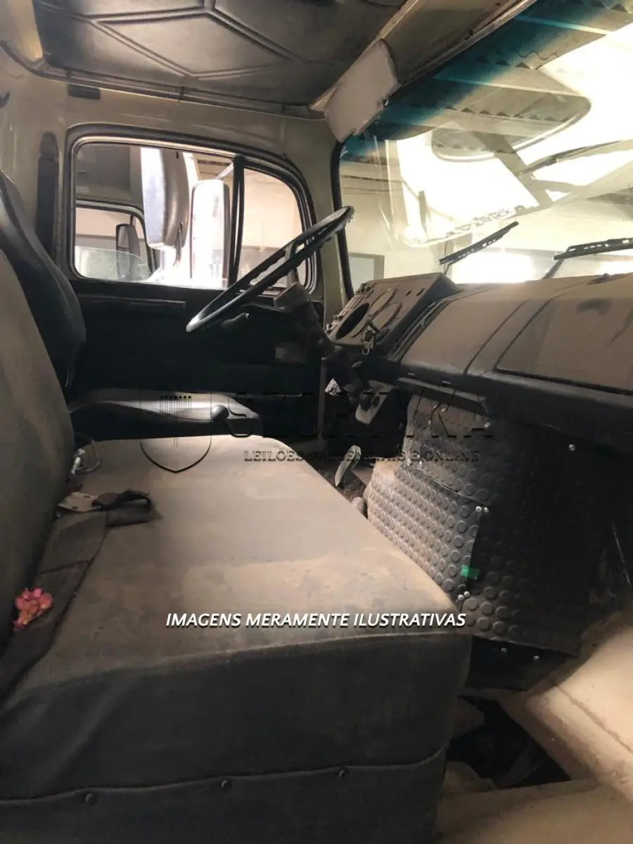 LOTE  - UM CAMINHÃO MERCEDES BENZ, L1318, TRUCK, ano/mod 1988/1988