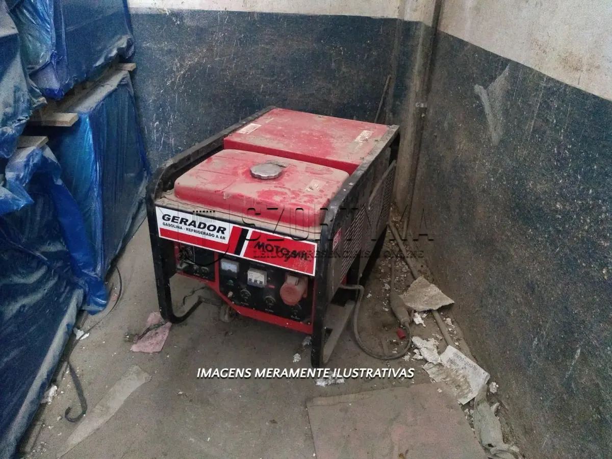 LOTE  - UM GERADOR MOTOMIL, A GASOLINA, REFRIGERADO A AR