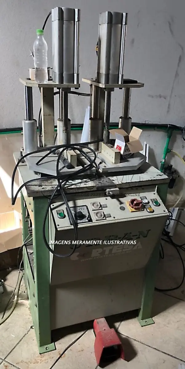 LOTE  - 01 (UMA) MÁQUINA SOLDADORA 1020 MARCA CORTESA