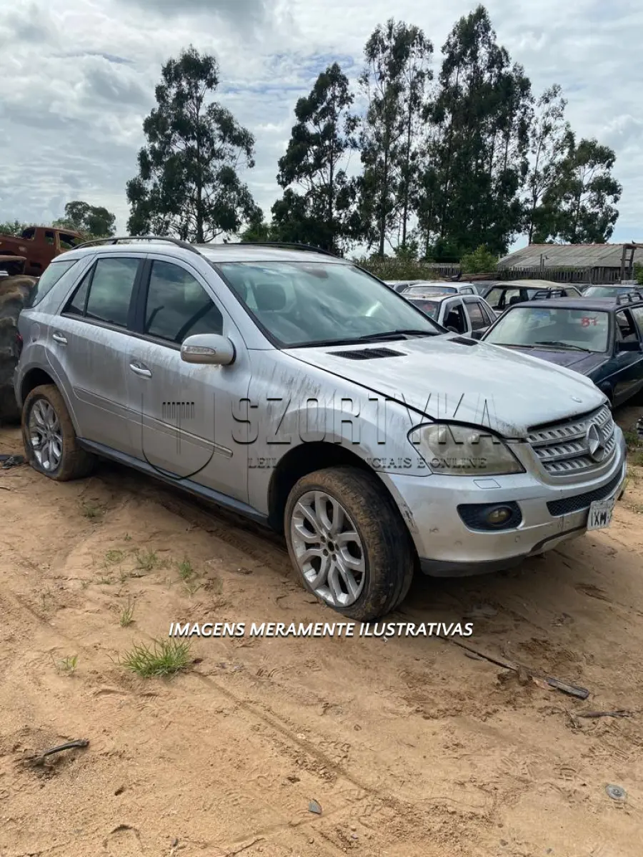 LOTE 003 - Caminhoneta I/M, BENZ ML 350, 2008