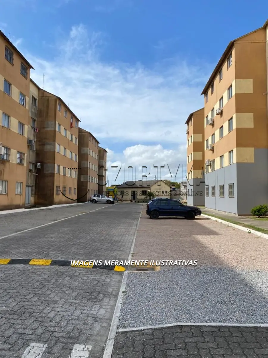 LOTE 001 - UM APARTAMENTO EM PELOTAS