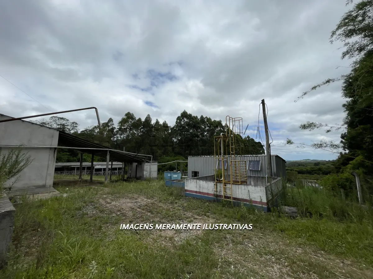 LOTE 001 - COMPLEXO INDUSTRIAL EM MORRO REDONDO