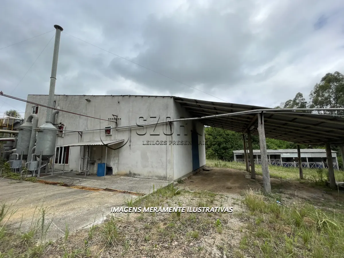 LOTE 001 - COMPLEXO INDUSTRIAL EM MORRO REDONDO