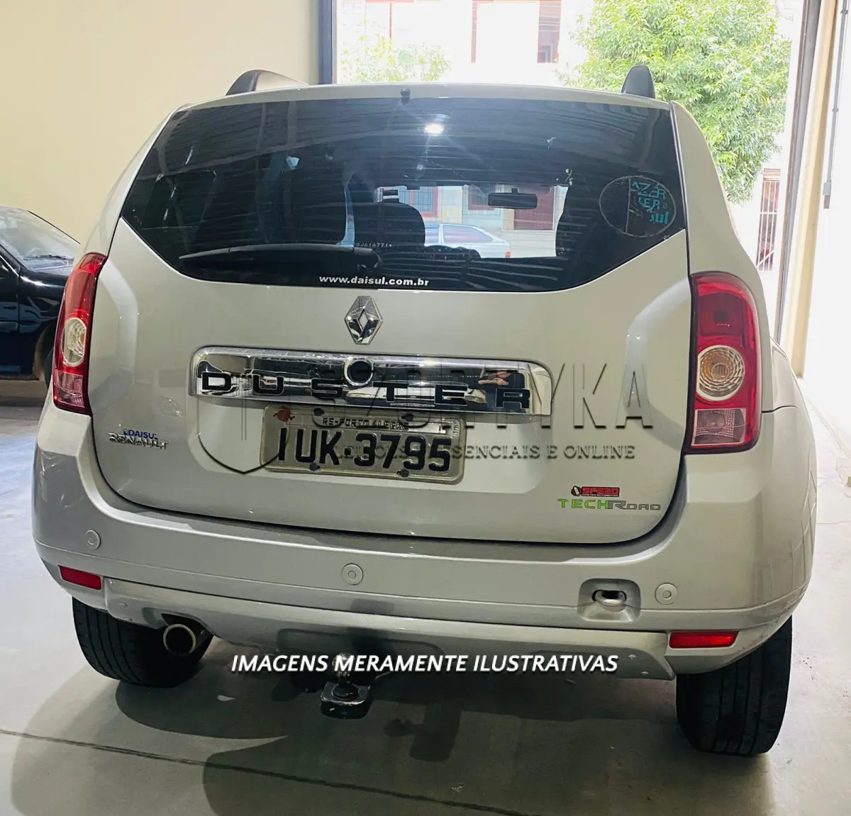 LOTE 001 - UM  RENAULT/DUSTER 4X2, 2013