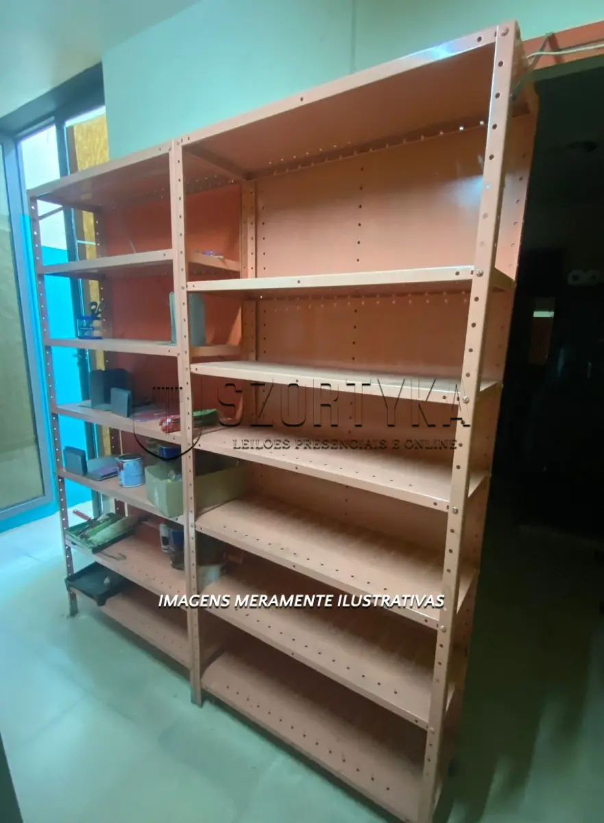 LOTE 001 - 12 ESTANTES DE AÇO COM PRATELEIRAS, CORES DIVERSAS