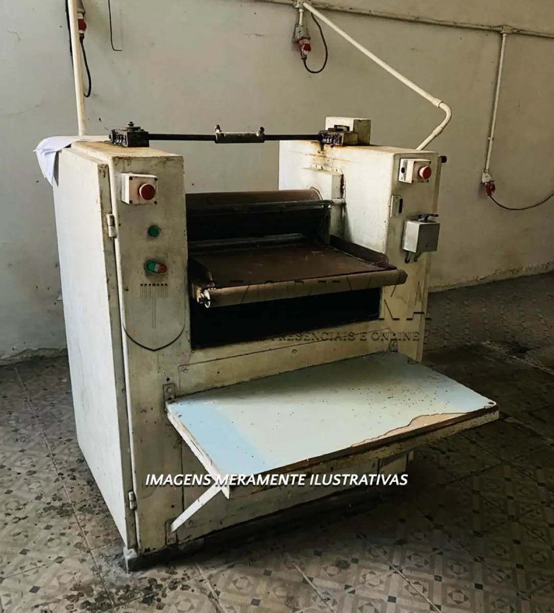 LOTE 002 - 01 cilindro para massa fresca, com 600mm de largura, trifásico