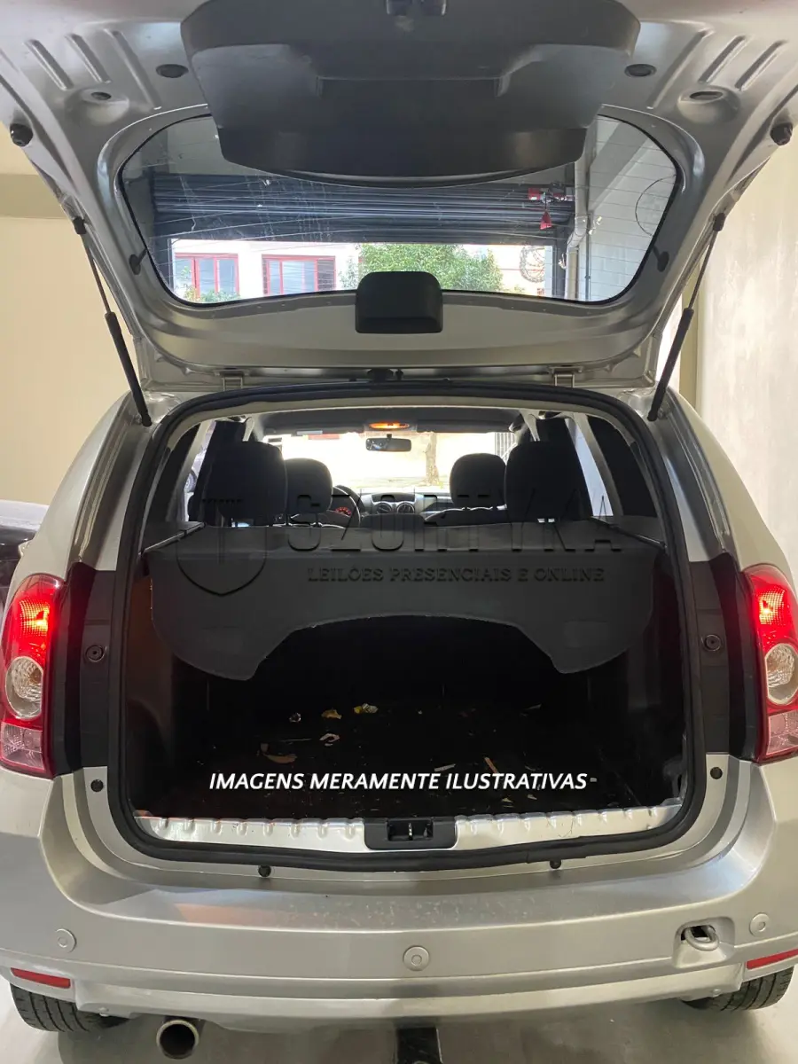 LOTE 001 - UM  RENAULT/DUSTER 4X2, 2013