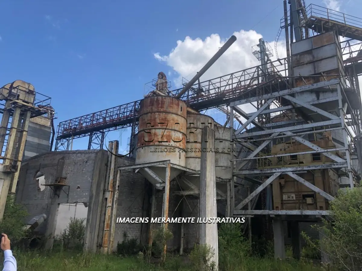 LOTE 002 - APROXIMADAMENTE 400.000KG DE SUCATA