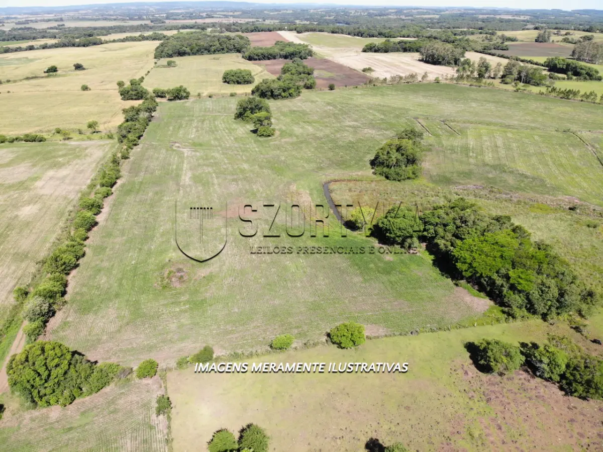 LOTE 001 - FRAÇÃO DE TERRAS COM 13has 85as 14cas EM PIRAPÓ/RS
