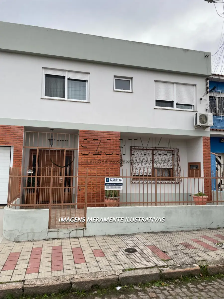 LOTE 001 - IMÓVEL NA CIDADE DE RIO GRANDE COM 92,96 m²